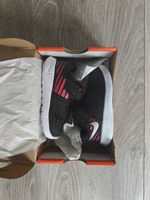 Nike trainers for girls