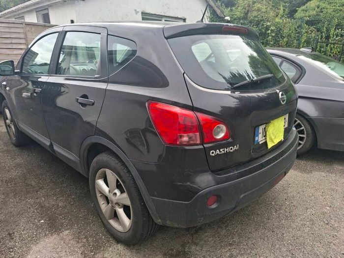 2010 nissan quasqui