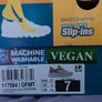 Running shoes size 4 Image 3