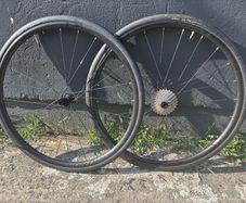 Bontrager Paradigm Comp Wheelset
