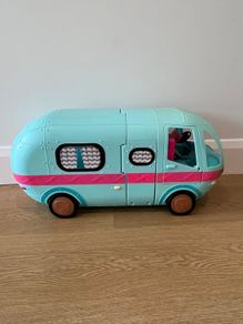 L.O.L. Surprise dolls! LOL Glam n Go Camper van.