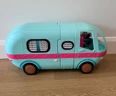 L.O.L. Surprise dolls! LOL Glam n Go Camper van.