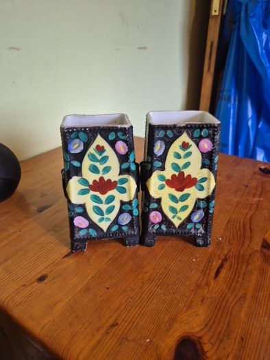 Pair of vintage ceramics, signed.