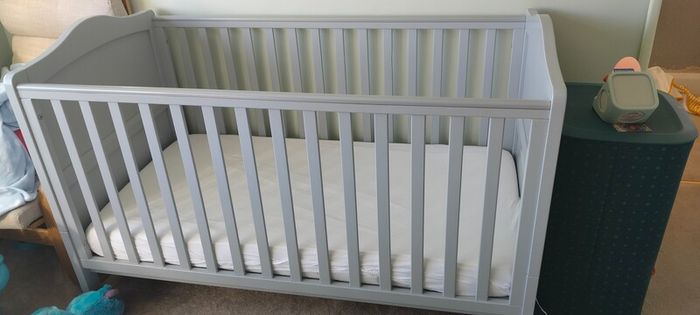 Nested Cot bed
