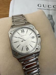 Gucci g-flat watch
