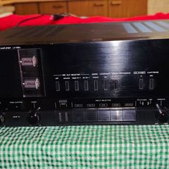 Vintage Luxman tube hybrid 105U amp