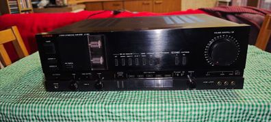 Vintage Luxman tube hybrid 105U amp