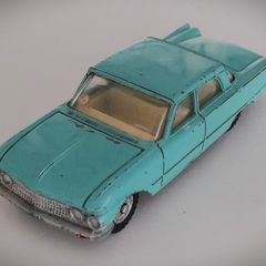 Diecast Vintage Dinky Toys Ford Fairlane - Good Original Condition/No Box