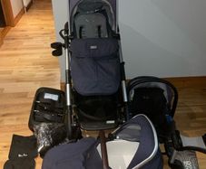 Silver Cross Travel Set. Looking for a Good Home.Offers Welcome