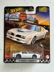 Hot Wheels Premium Boulevard White '77 Pontiac Firebird TA Real Riders 1:64