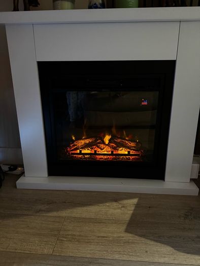 Electric Fire place and Surround