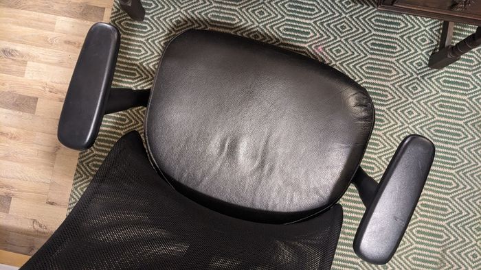 Leather swivel chair, fully adjustable