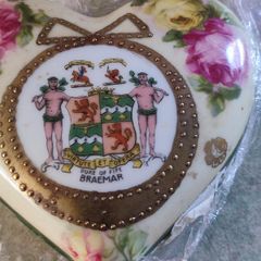 Vintage Duke of fife BRAEMAR hart trinket dish.