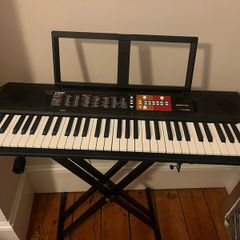 Yamaha Keyboard  PSR -F51 + Stand