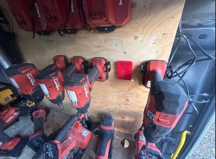 Wall mount designed for Hilti NURON 22