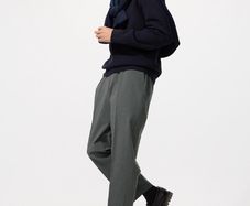 UNIQLO Smart Ankle Trousers
