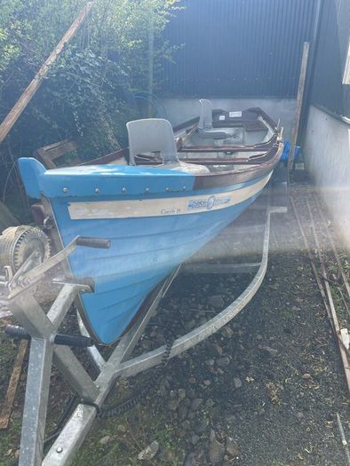 19ft Davidson lake boat