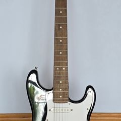Squier Mini Strat V2 - Black & Fender bag