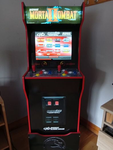 Mortal Kombat Arcade Machine