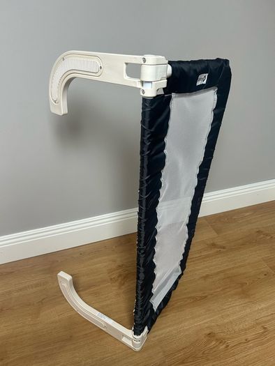 2x bedguards