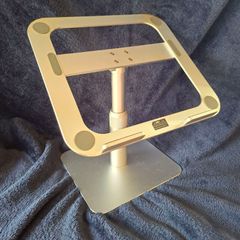 Swivel Laptop Stand