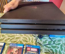 PlayStation 4 Pro 1tb