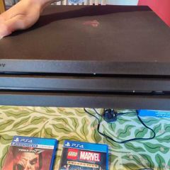 PlayStation 4 Pro 1tb