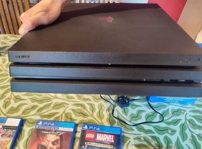 PlayStation 4 Pro 1tb