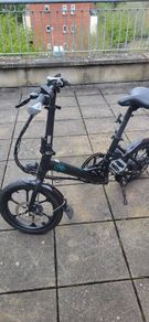 Electric bicycle in excellent condition.