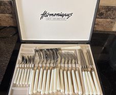 cutlery set