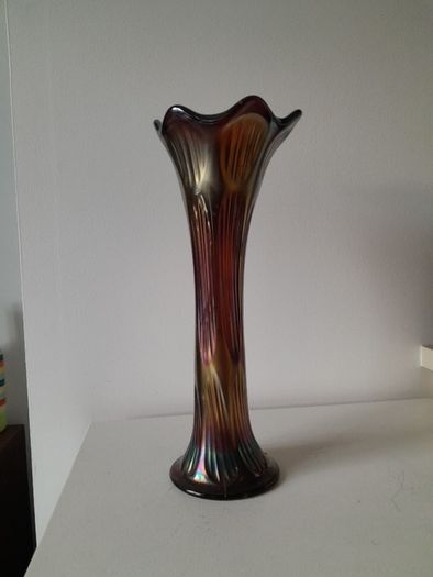 Vintage Fenton Carnival Ribbed Vase