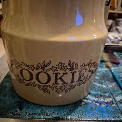 Vintage Cookie jar