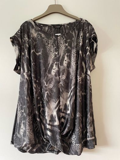 Love Yours top plus size New with tags