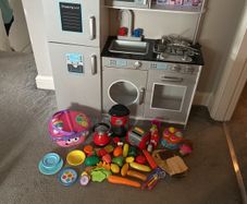 Toy Kitchen