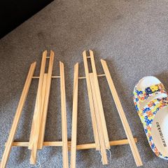 painting stand