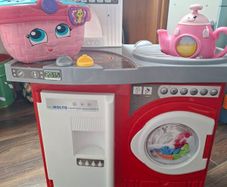 play kitchen