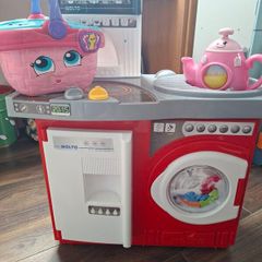 play kitchen