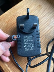 9V-2A power supply