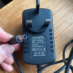 9V-2A power supply