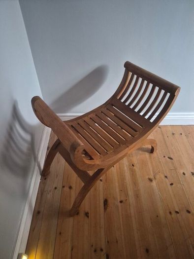 bedroom chair