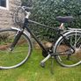 Giant Escape Hybrid Bike Image 3