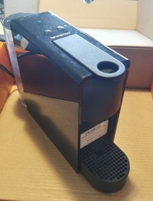 nespresso coffee machine free to a good home!