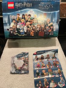 Lego Hermione Granger in school robes from Harry Potter series 1