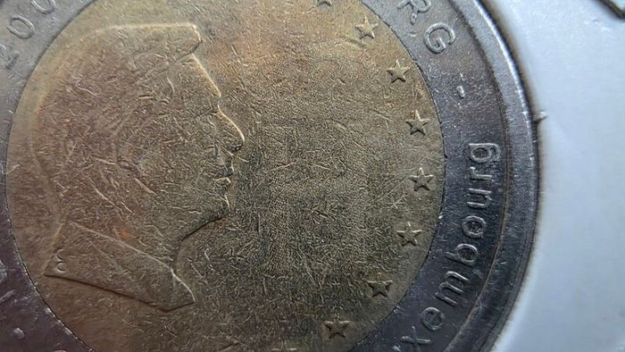 2 euro coin