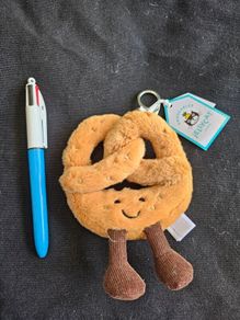 Jellycat Amuseables Pretzel Bag Charm