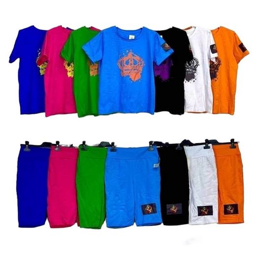 Short sleeve top, shorts
