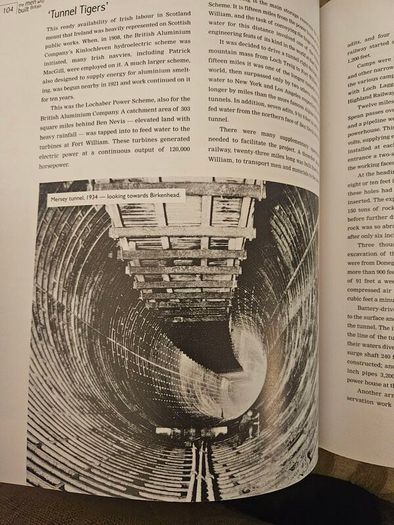 The Men Who Built Britain. A History Of The Irish Navvy. By Ultan Cowley. First Edition Large Volume Hardback With Dustjacket In Good Condition.  See Photos For Same.