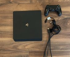PS4 Slim