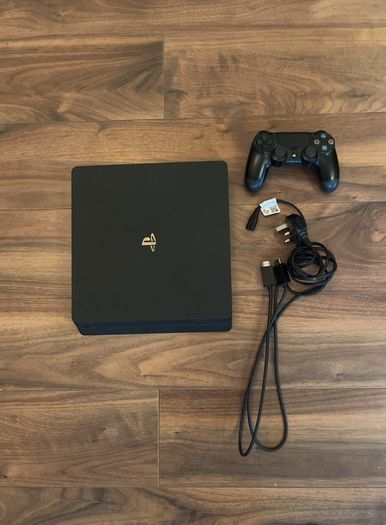 PS4 Slim
