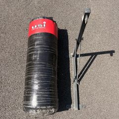 USI punchbag with frame